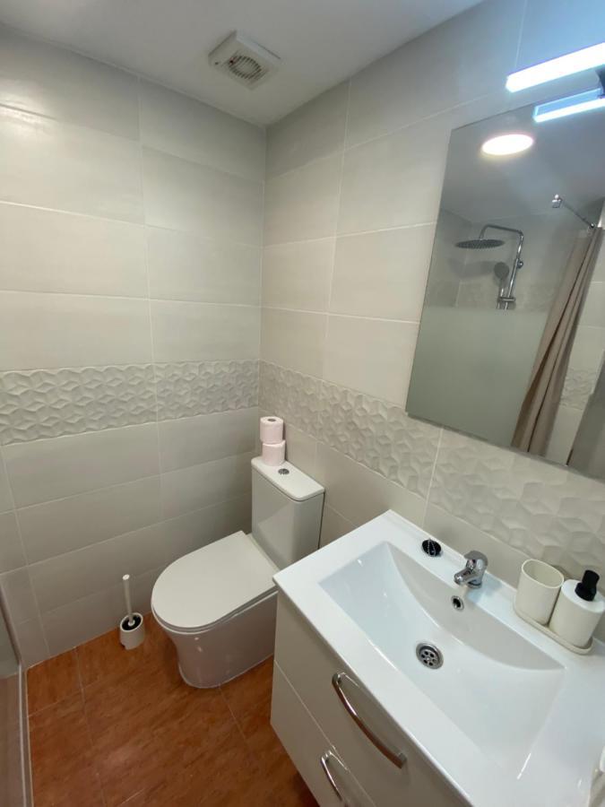 Habitaciones Con Bano Y Cocina Privada Valencia Exterior foto
