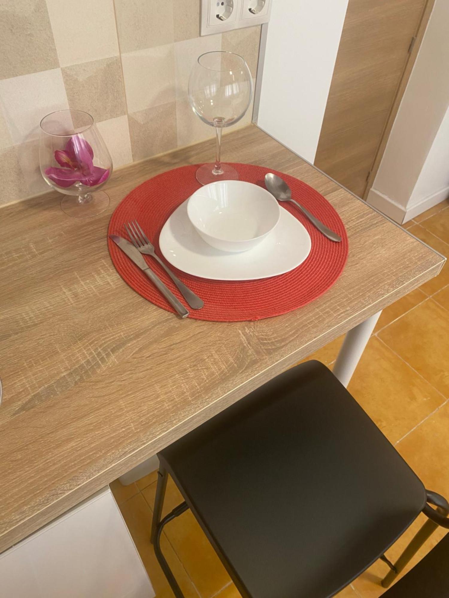 Habitaciones Con Bano Y Cocina Privada Valencia Exterior foto